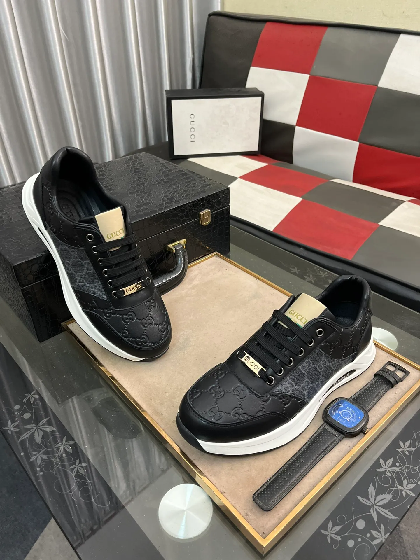 Men's Men's Shoes 💰420 ⌚️⌚️[GUCCI] Gucci men's casual shoes are absolutely popular 🔥The ultimate matching item for trendy men! Irresistible charm of super texture, the main recommendation, the upper is made of high-quality cowhide + breathable fabric, sheepskin feet, wear-resistant rubber sole, noble and elegant! Extremely comfortable🎁🎁You can be as handsome as you want💪 Size: 38-44!